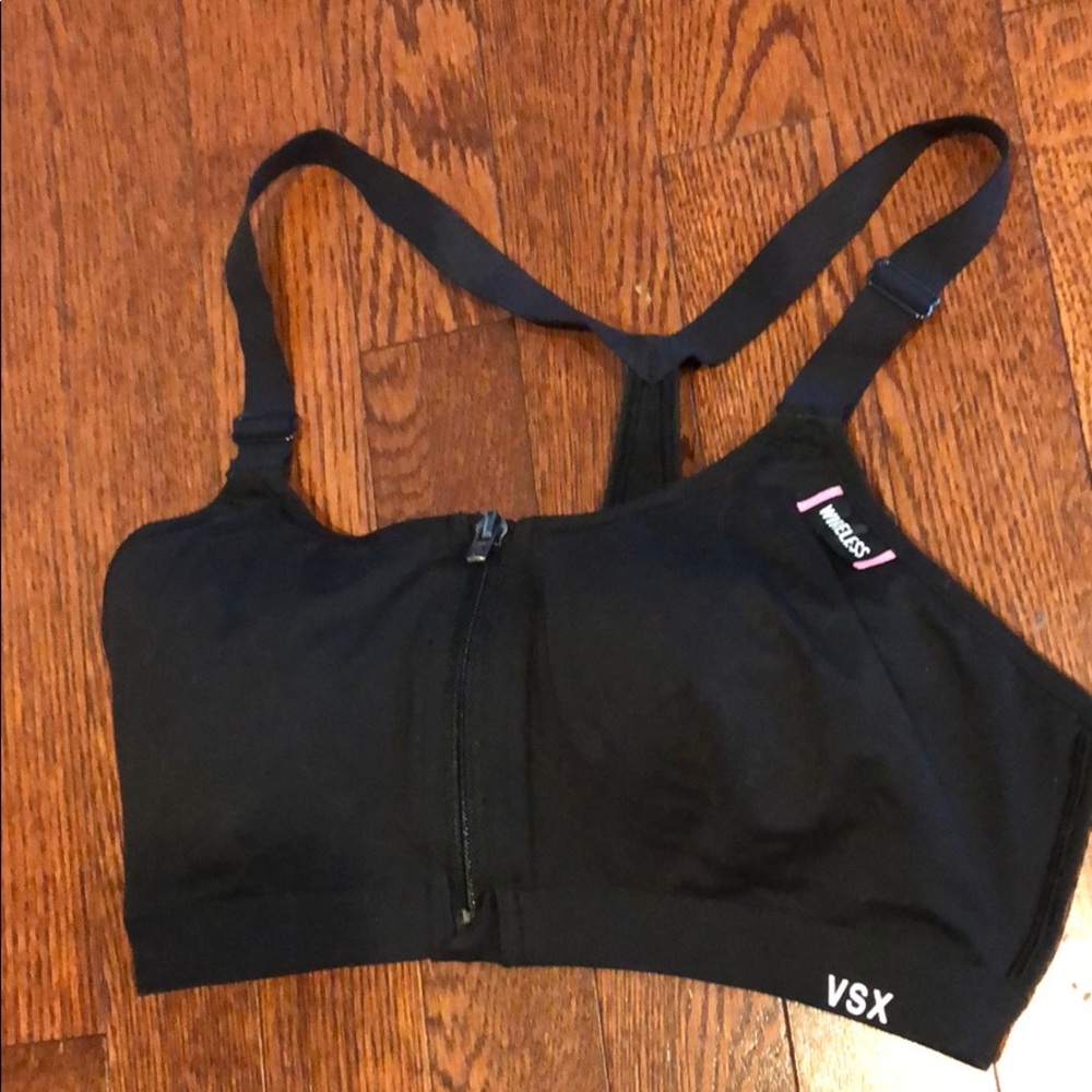 New, never worn victoria’s Secret sport bra
